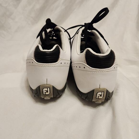 Footjoy LoPro Collection Women's White Soft Spike Golf Shoes Size 9M - Picture 7 of 10